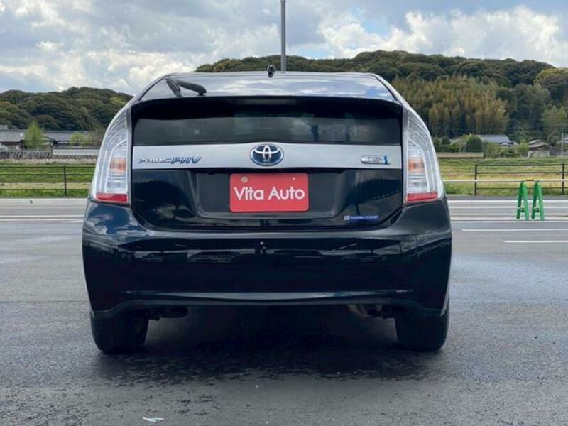 PRIUS PHV
