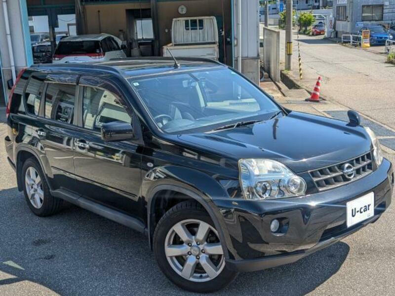 X-TRAIL