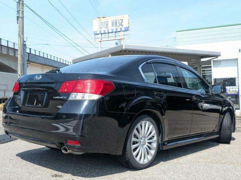 LEGACY B4
