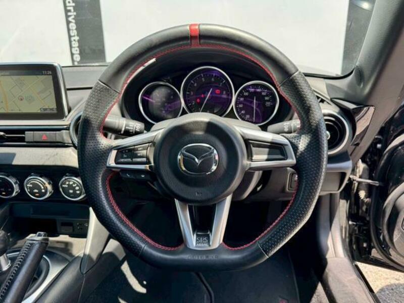 ROADSTER