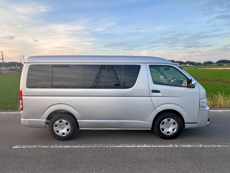 HIACE