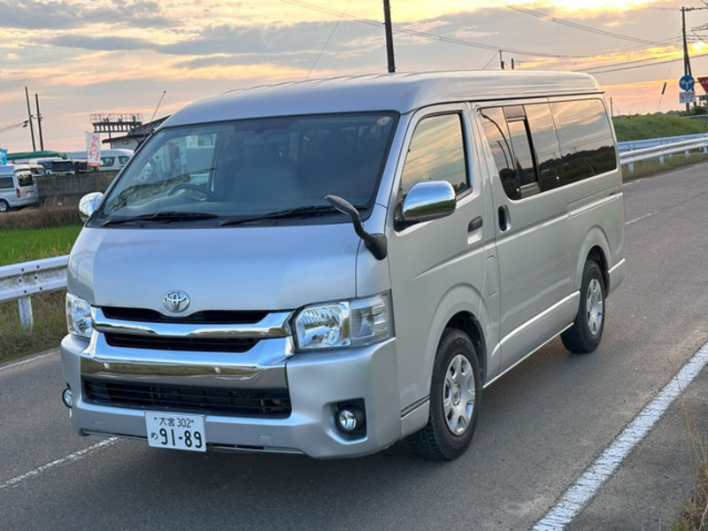 HIACE