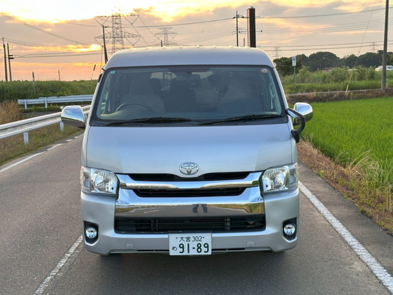 HIACE