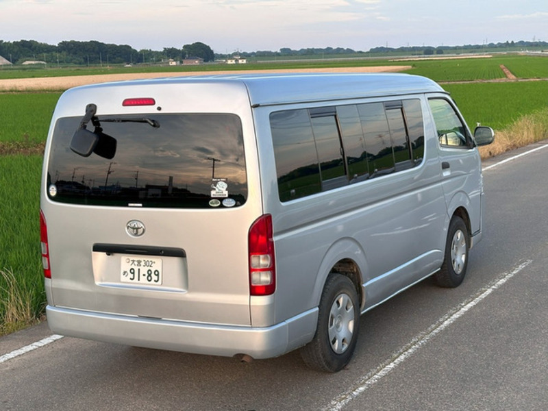 HIACE