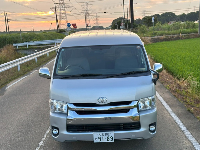 HIACE