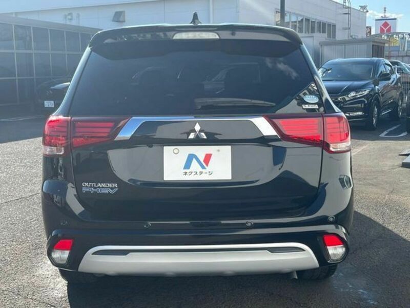 OUTLANDER PHEV