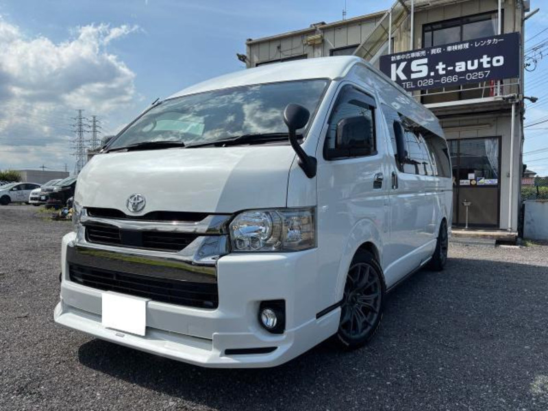 HIACE VAN