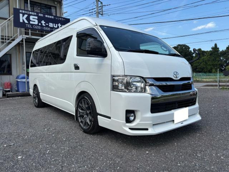 HIACE VAN