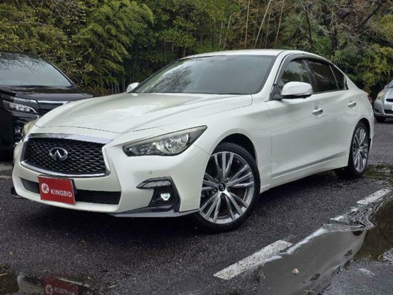 NISSAN SKYLINE