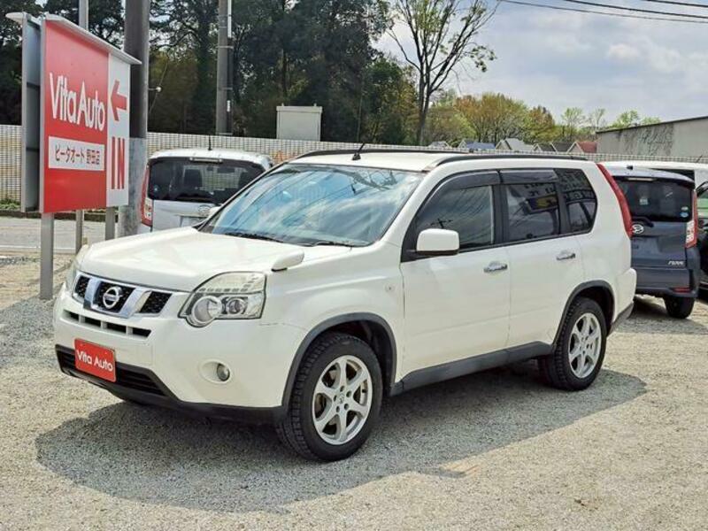X-TRAIL