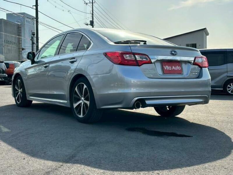 LEGACY B4