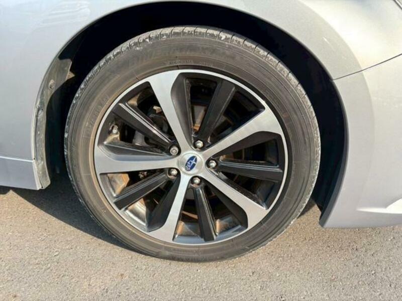 LEGACY B4