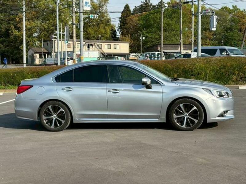 LEGACY B4