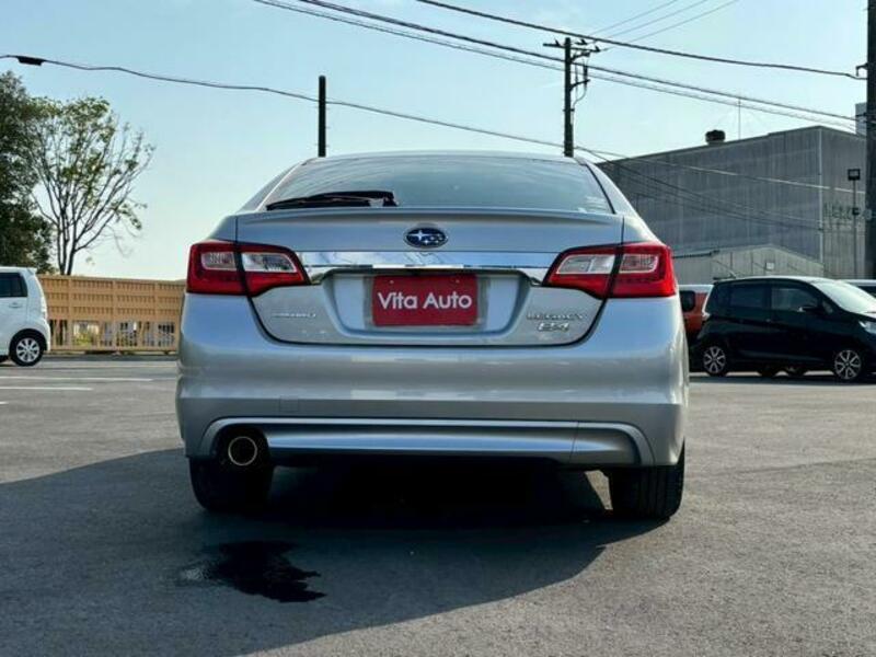 LEGACY B4