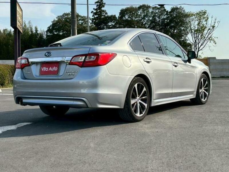 LEGACY B4