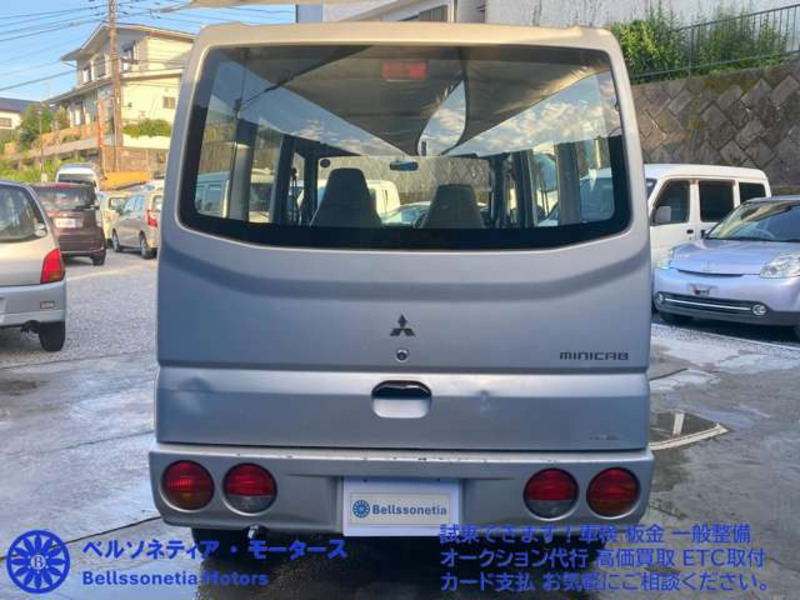 MINICAB VAN