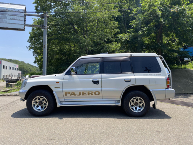 PAJERO