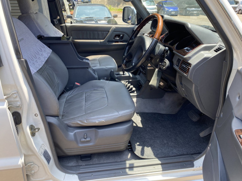 PAJERO