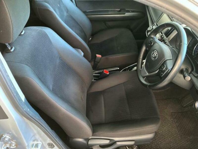 COROLLA FIELDER