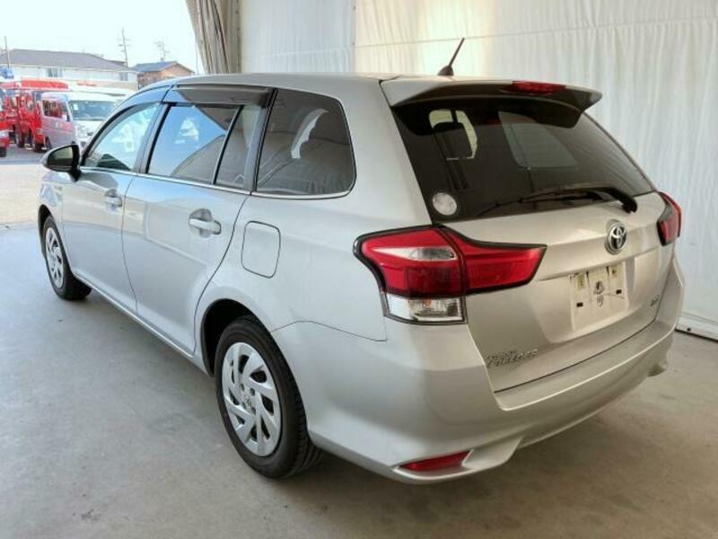 COROLLA FIELDER