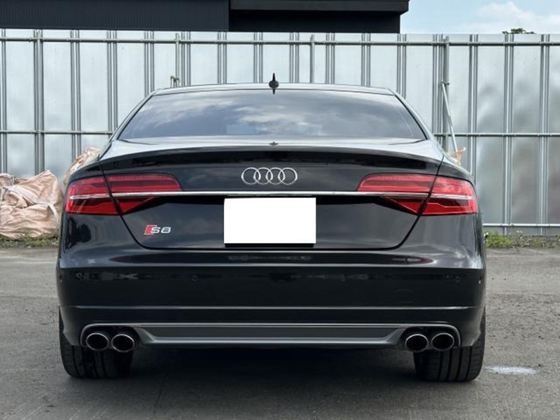 S8