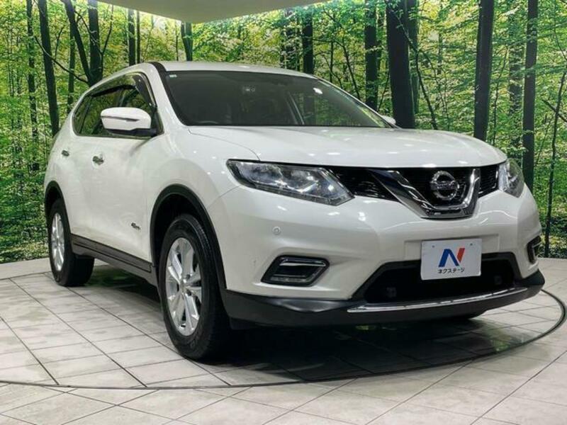 X-TRAIL