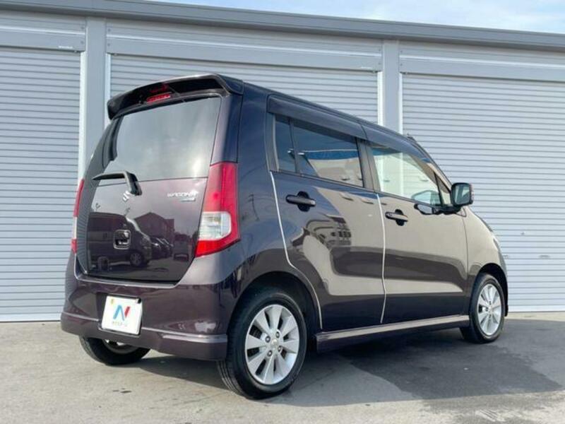 WAGON R