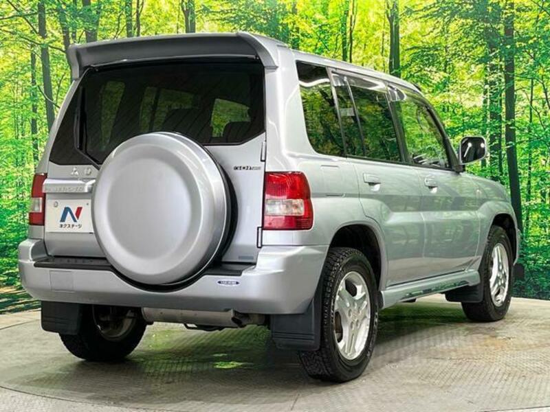 PAJERO IO