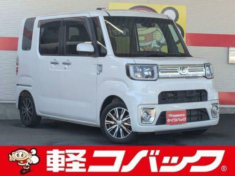DAIHATSU WAKE
