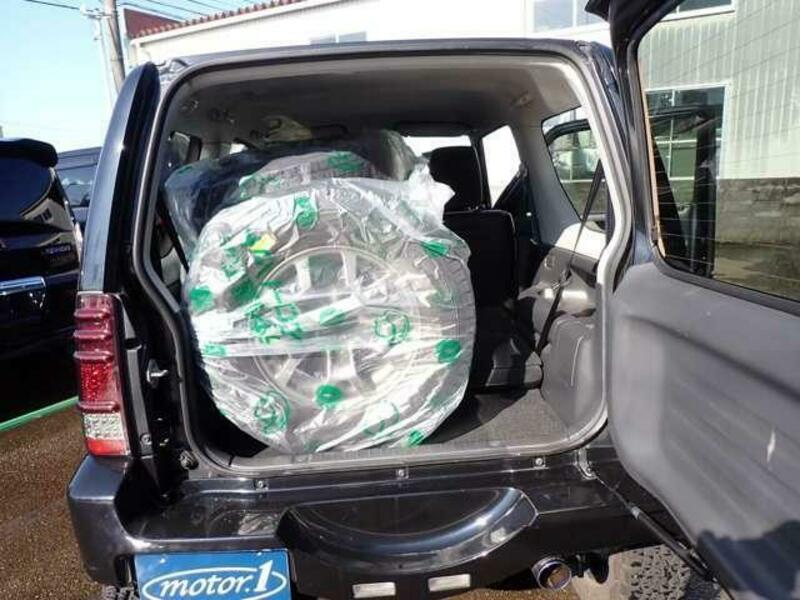 JIMNY SIERRA