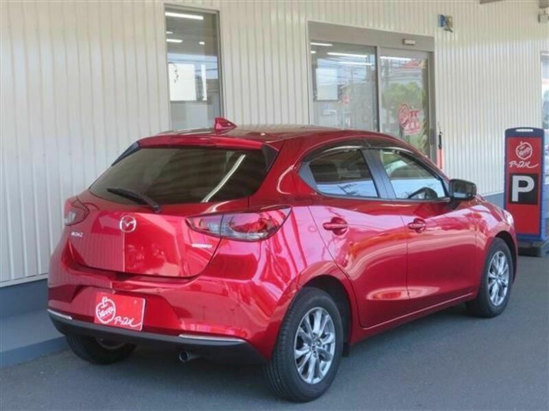 MAZDA2