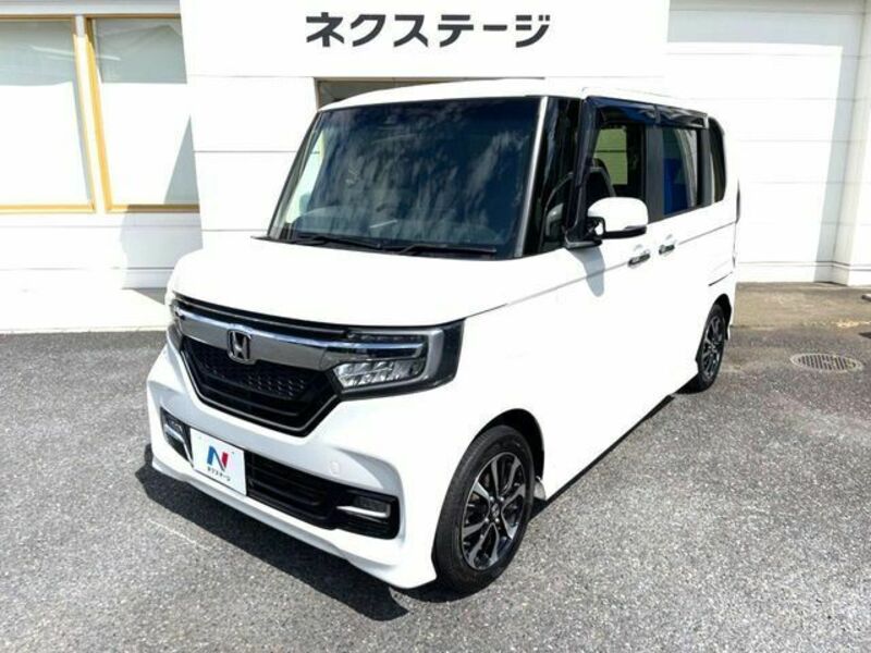 N BOX CUSTOM