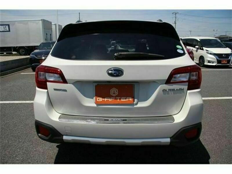 LEGACY OUTBACK