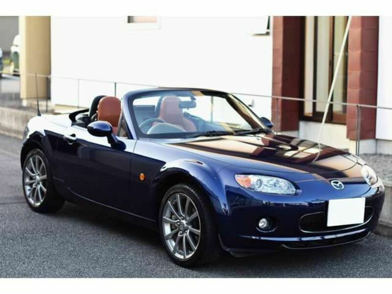 ROADSTER