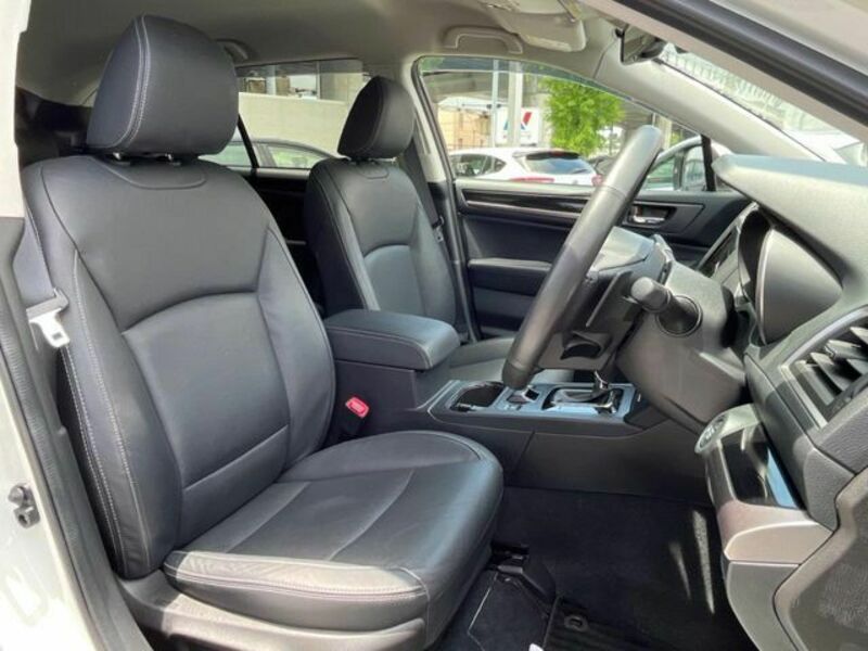 LEGACY OUTBACK