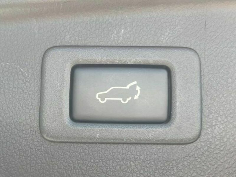 LEGACY OUTBACK