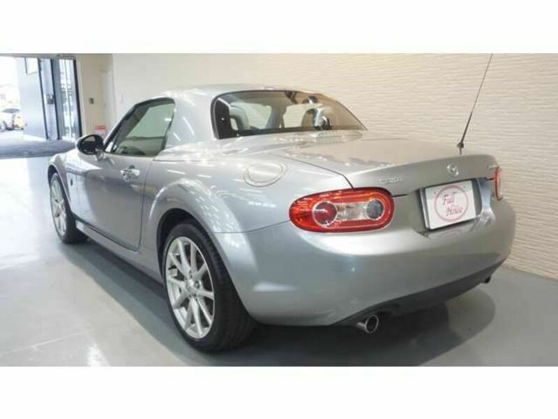 ROADSTER