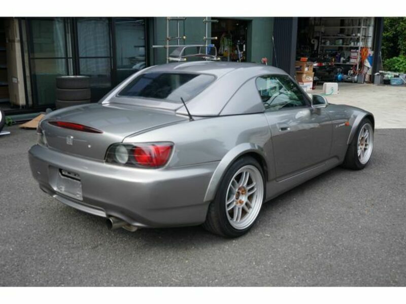 S2000