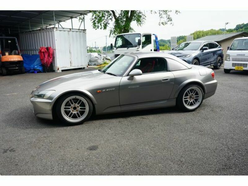 S2000