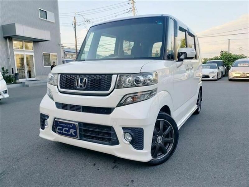 HONDA N BOX CUSTOM