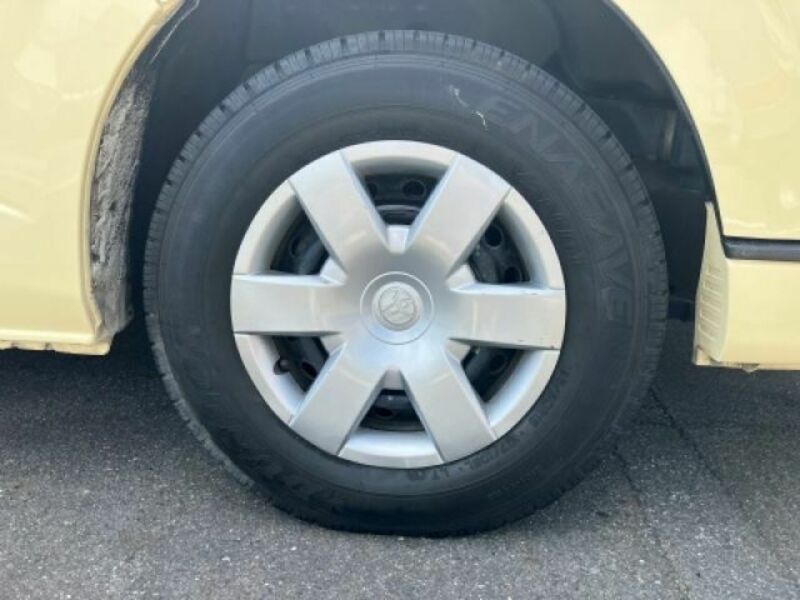 HIACE COMMUTER