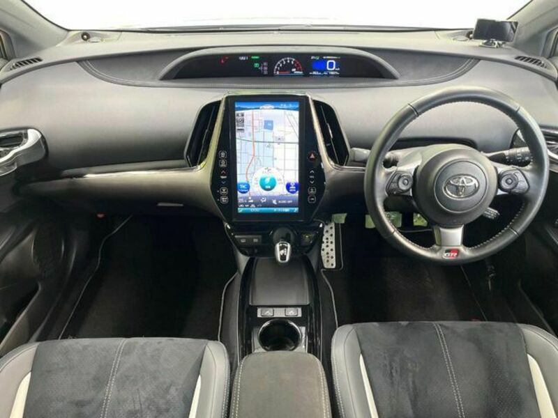 PRIUS PHV