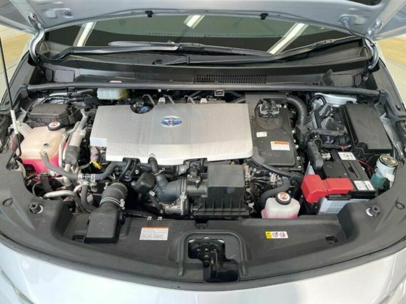 PRIUS PHV