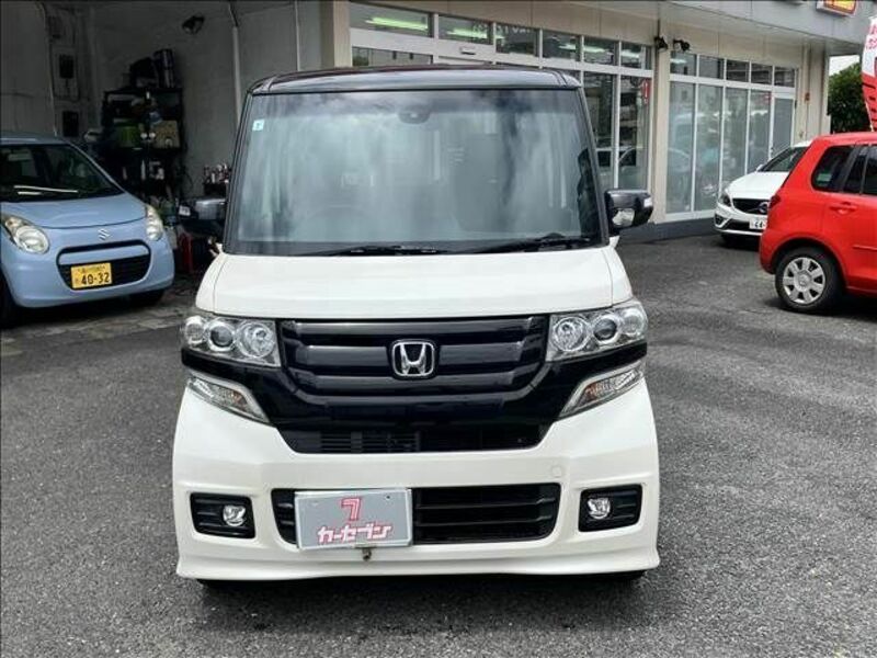 N BOX CUSTOM