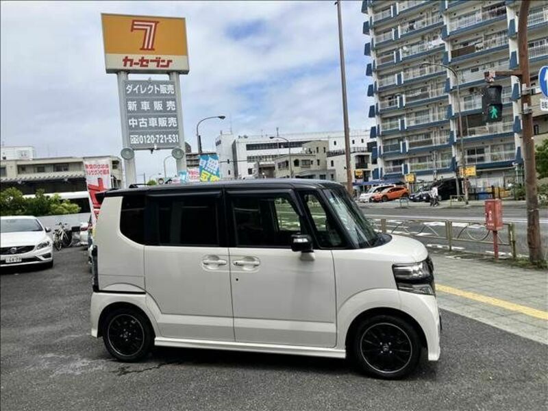 N BOX CUSTOM