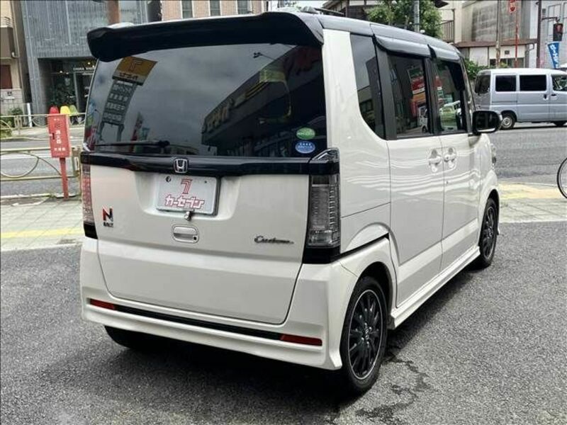 N BOX CUSTOM
