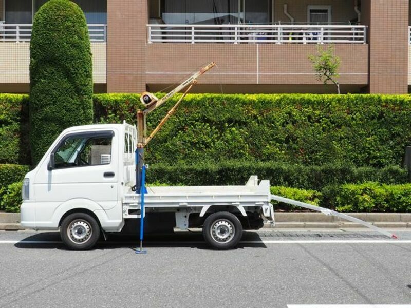 CARRY TRUCK