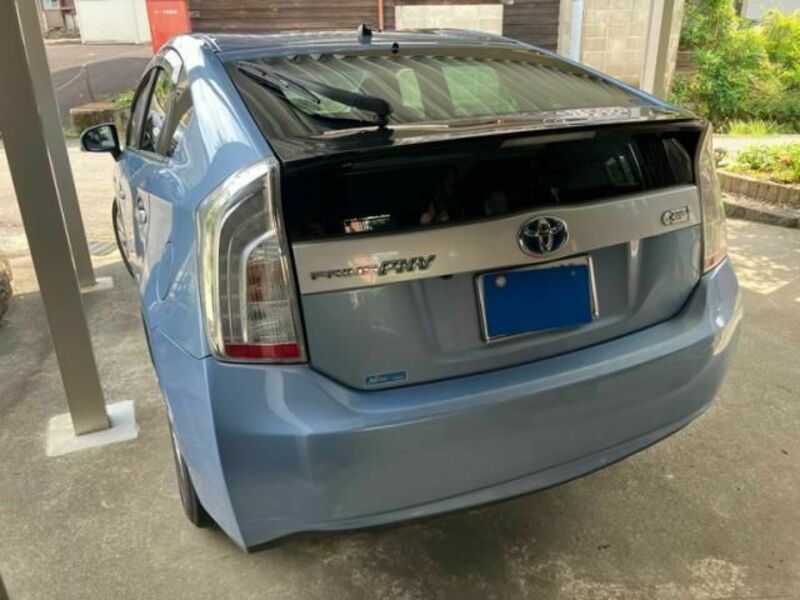 PRIUS PHV