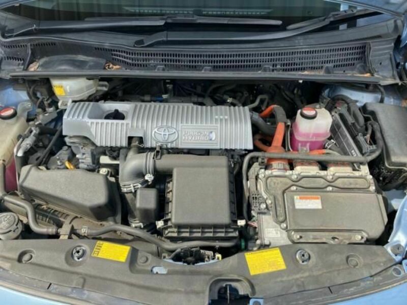 PRIUS PHV
