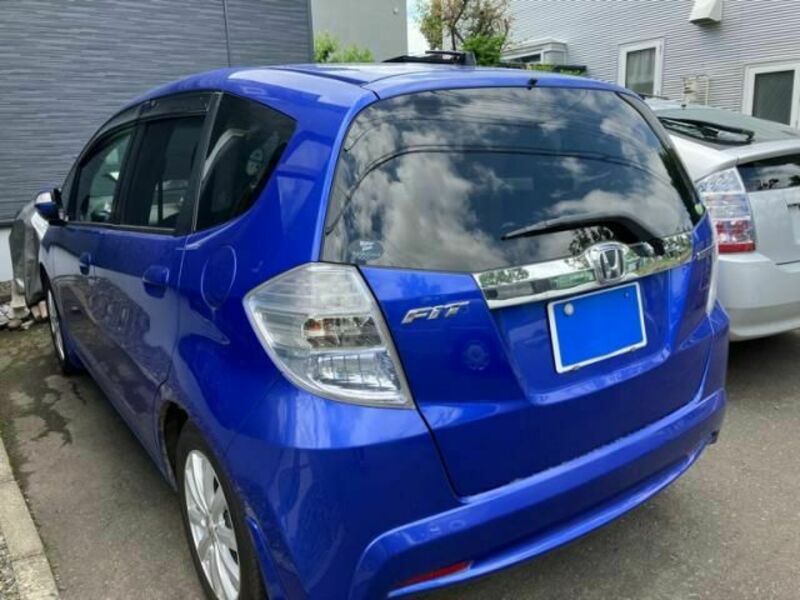 FIT HYBRID